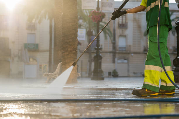 Best Sidewalk Pressure Washing  in Tualatin, OR